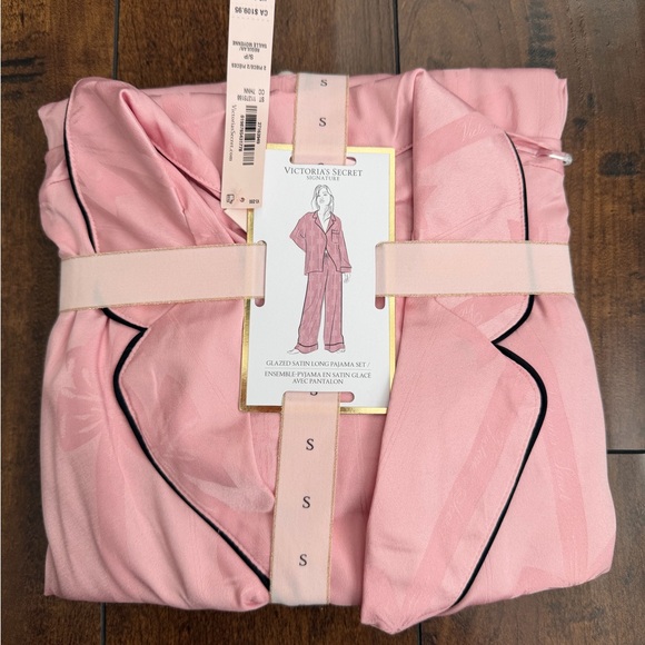 Victoria's Secret Light Pink Satin Pajama Set - Picture 2 of 3